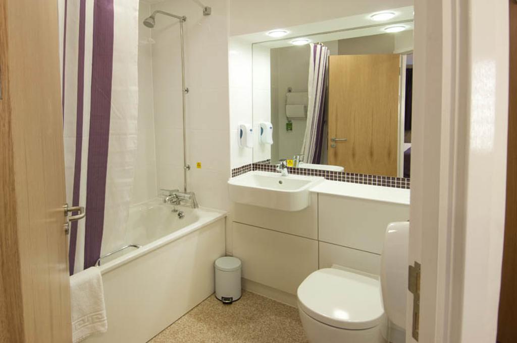 Premier Inn Cobham Cobham  Pokoj fotografie